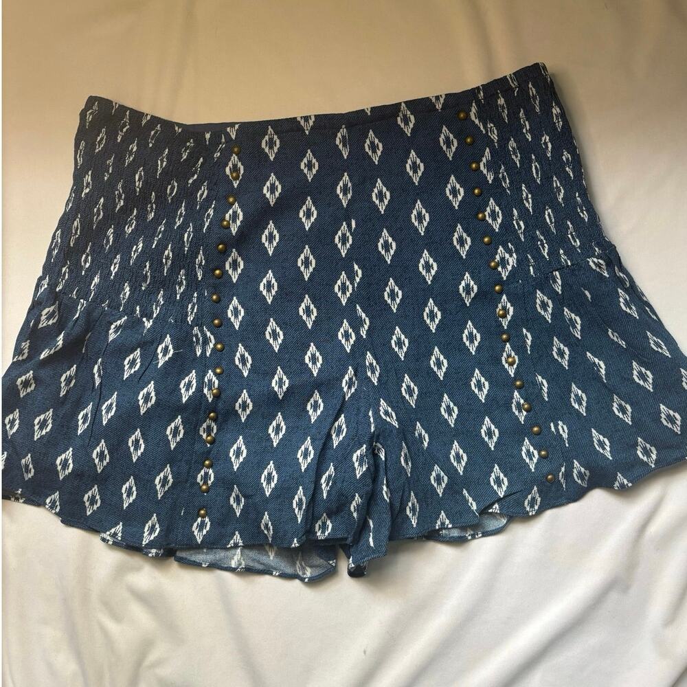 Moon River Anthropologie Blue Ikat Print High Waisted Shorts Size Large Boho